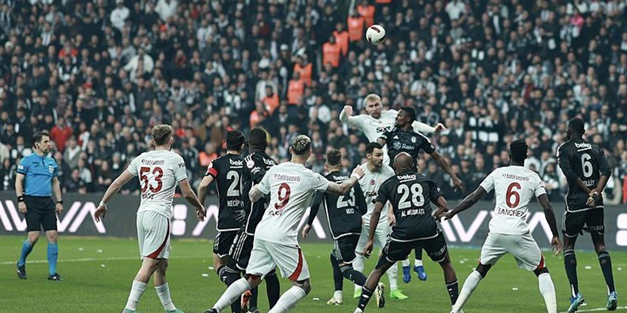 Devler Süper Kupa'da 3. Kez karşılaşıyor