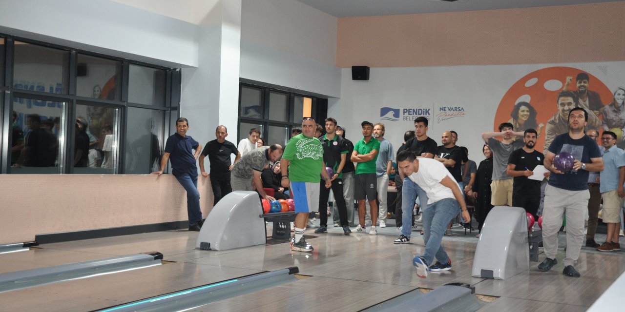 Pendik’te Dünya Bowling Günü heyecanı yaşandı